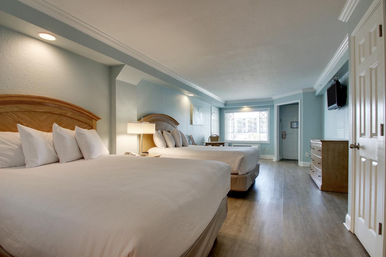 Island Double Room with 2 Queen Beds